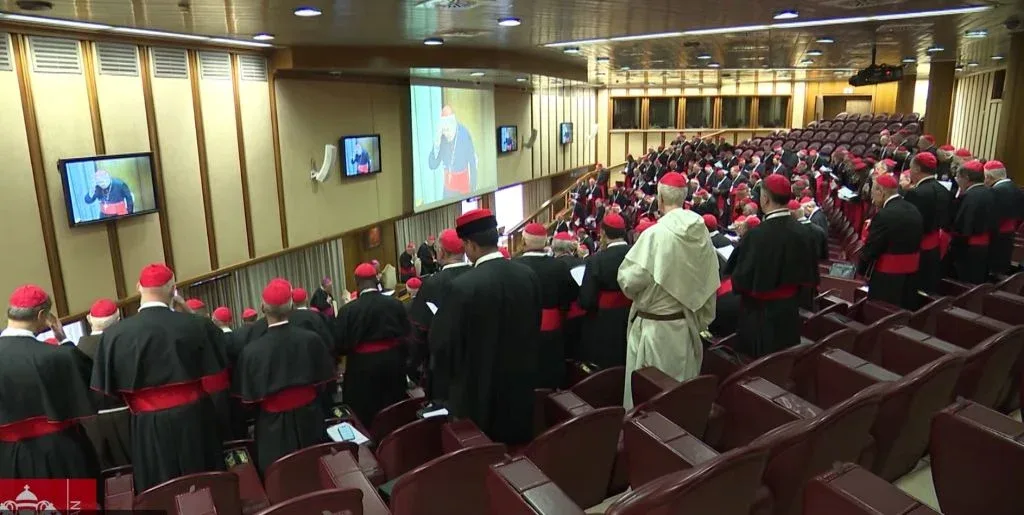 Conclav la Vatican: începe procesul de alegere a noului papă