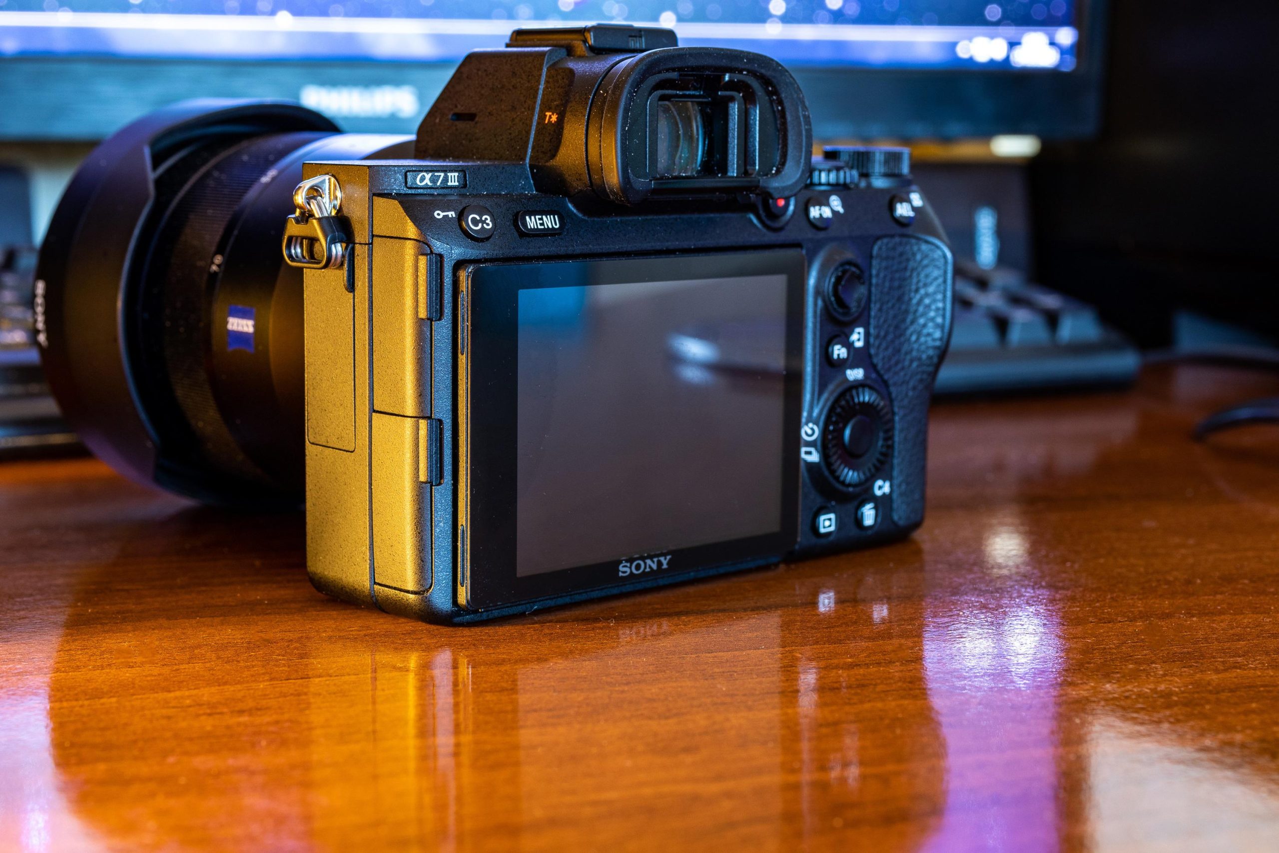 Sony ZV-E1: camera full-frame pentru vlogging și filmare cinematică